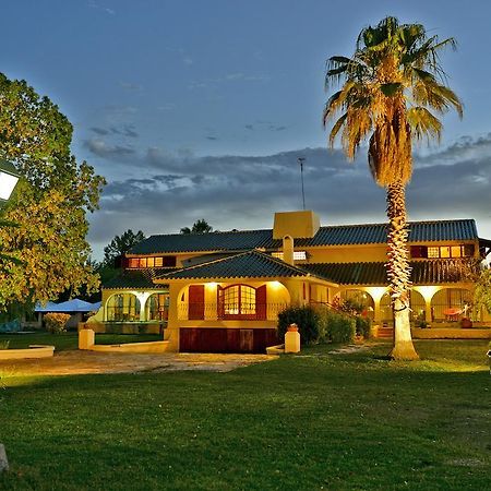 Villa Los Sauces Chacras de Coria Exteriör bild
