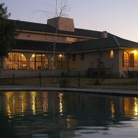 Villa Los Sauces Chacras de Coria Exteriör bild